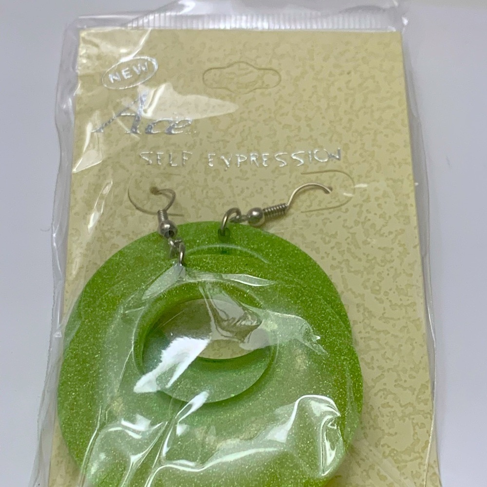 Earring